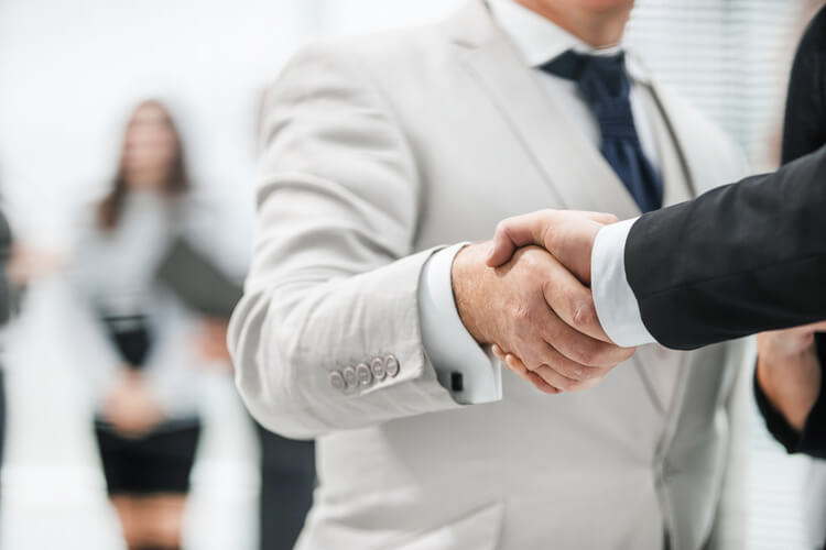 what not to do running business handshake